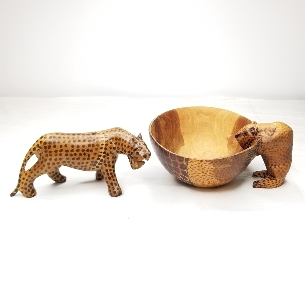 Vintage African Art Wooden Handmade Leopard/Cheetah Dish Bowl, Set of 2, Kenya
